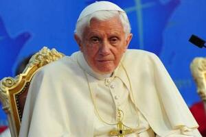 Papa: Kriza je pokazala nesposobnost kapitalizma