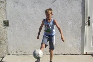 Mali Savo Bačić najviše voli fudbal