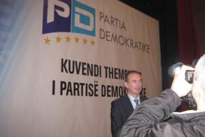 Albanske partije na izborima nastupaju u tri kolone