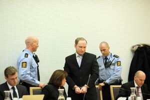 Anders Brejvik traži da bude hitno oslobođen