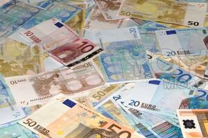 Fondovi za spas eurozone premašili bilion eura