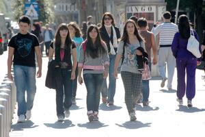 Većina mladih do 18 godina govori crnogorskim jezikom