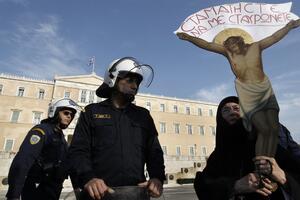 Protest u Atini zbog "đavola" u ličnoj karti