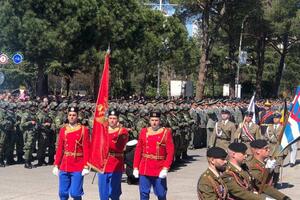 Počasna garda VCG učestvovala na svečanom defileu u Tirani