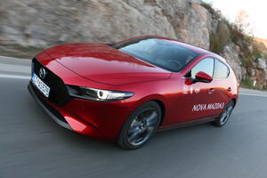 "Za volanom": Mazda 3 na testu