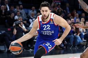 Srpski bek neće u Real: Ili Efes ili NBA