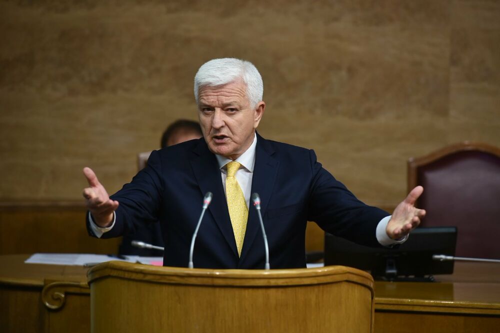 Marković u parlamentu, Foto: Vlada CG