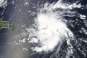 Prijeti da će prerasti u opasnu oluju: Uragan Dorian ide prema...
