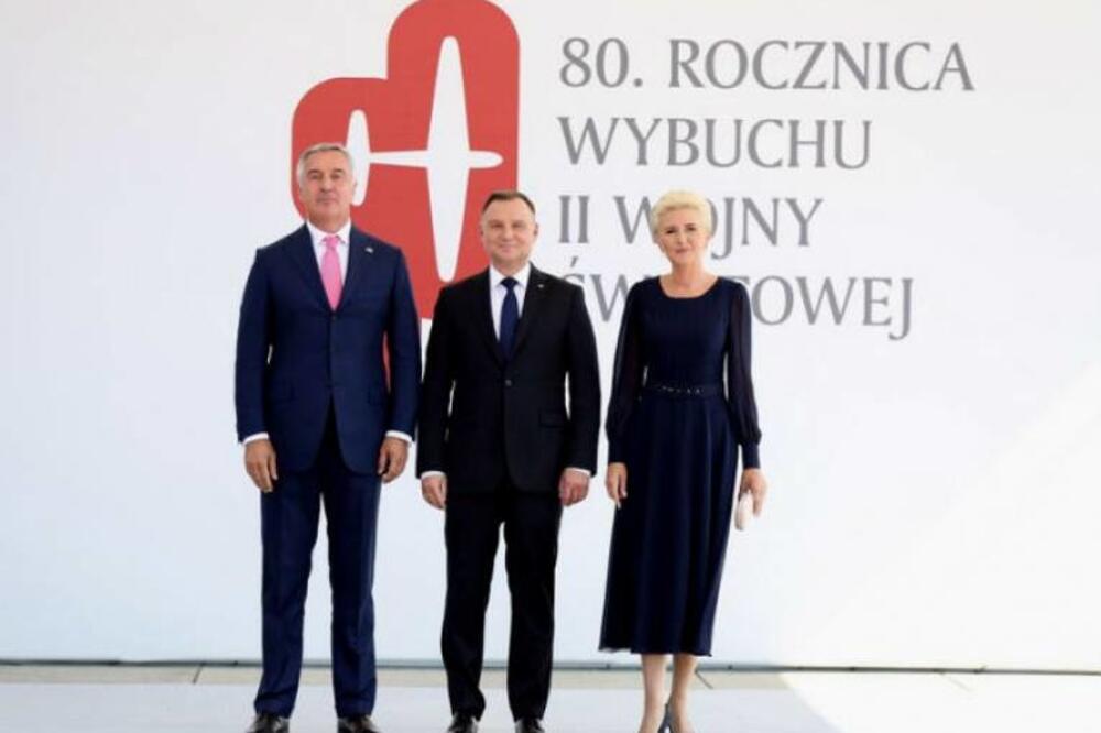 Đukanović sa zvaničnicima u Varšavi, Foto: BN TV