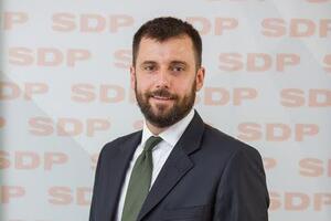 Zeković: DPS, SD i Forca odbijaju zakone kojim bi se poboljšao...