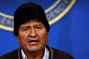 Morales tvrdi da vlasti žele da ga uhapse, Meksiko mu nudi azil