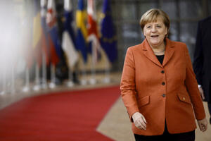 Merkel pozvala svjetske sile na samit o Libiji