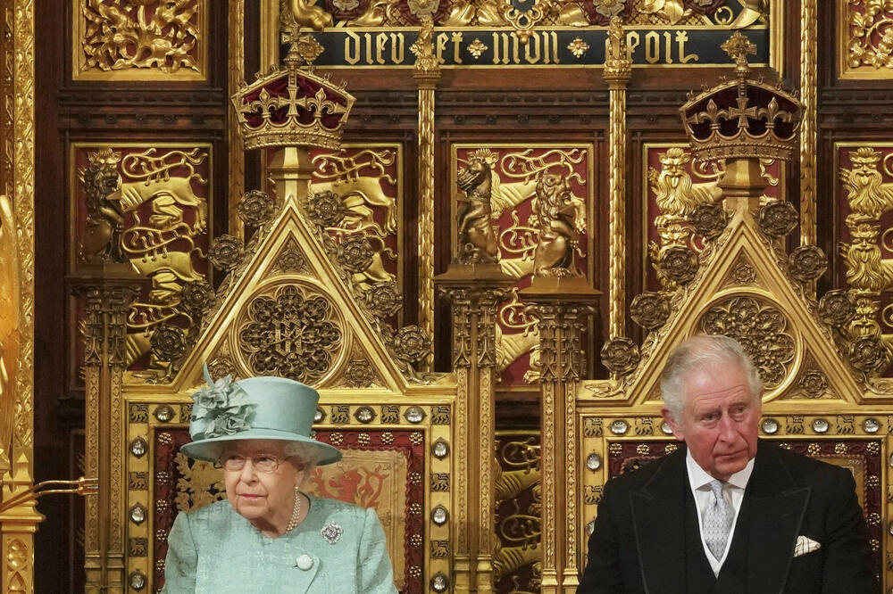Kraljica Elizabeta Druga i Princ Čarls, Foto: Beta/AP, Beta/AP