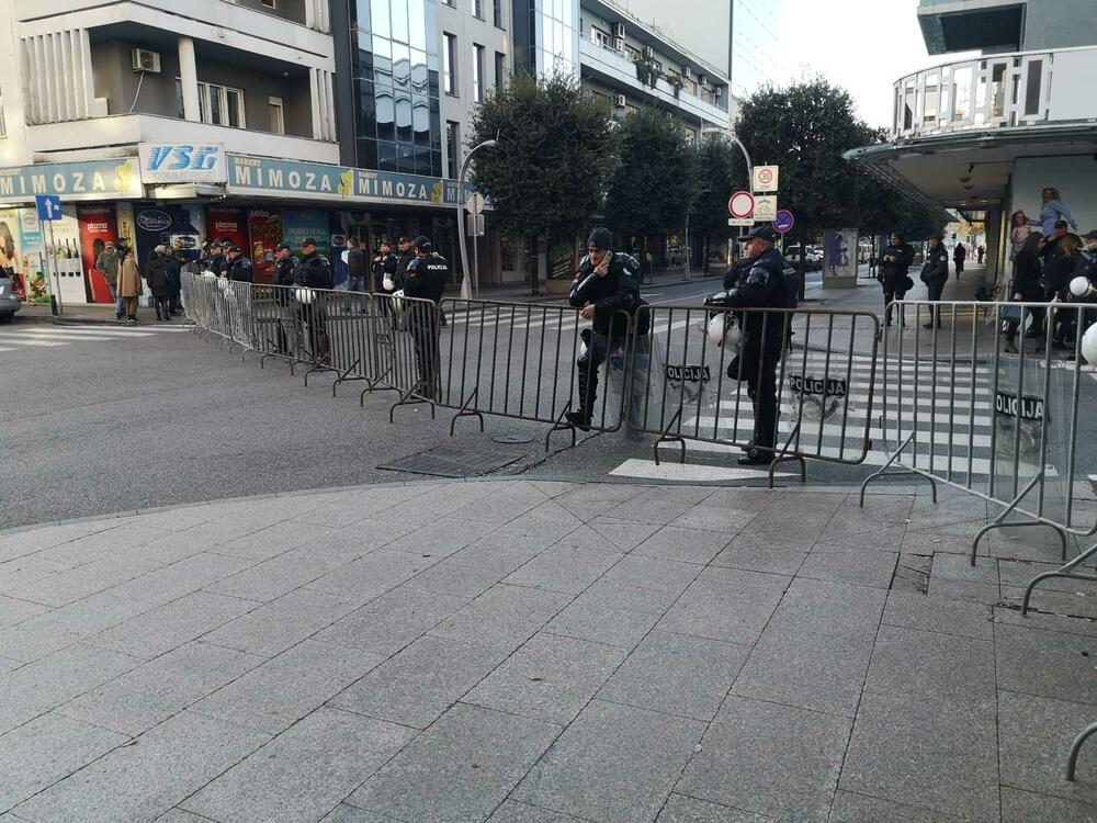 Policija na ulicama Podgorice