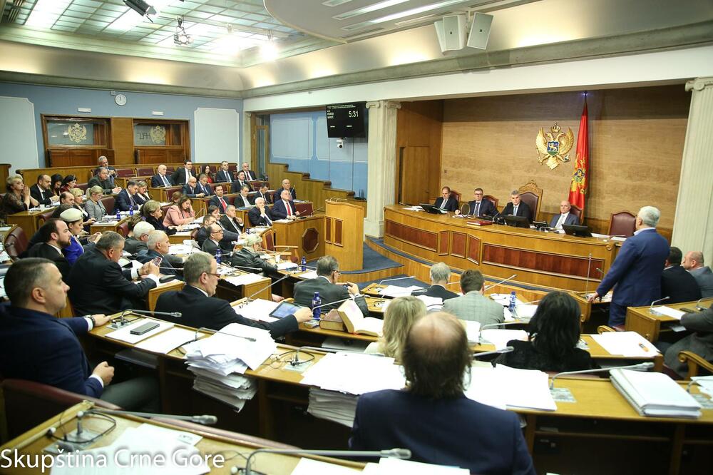 Sa rasprave u Skupštini o Predlogu zakona o slobodi vjeroispovijesti, Foto: Igor Sljivančanin
