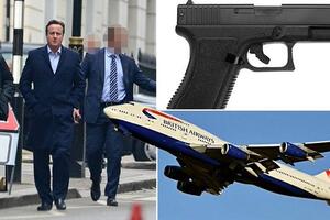 Opšta panika u avionu: Tjelohranitelj Kamerona zaboravio pištolj i...