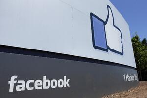 Zakerberg prihvata da će Facebook možda morati da plaća više poreza