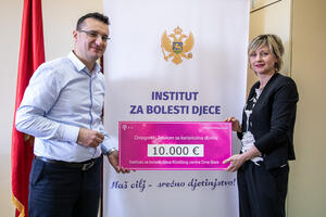 Telekom sa korisnicima prikupio 10.000 eura za Institut za bolesti...