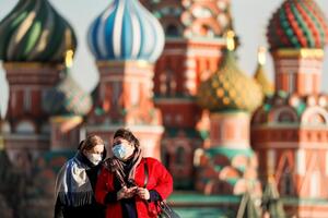 Gotovo 8.000 novozaraženih u Rusiji, preminulo još 96 osoba