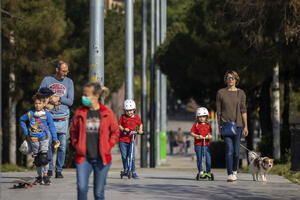 Pogledajte: Nakon šest nedjelja, djeca u Španiji ponovo na ulicama