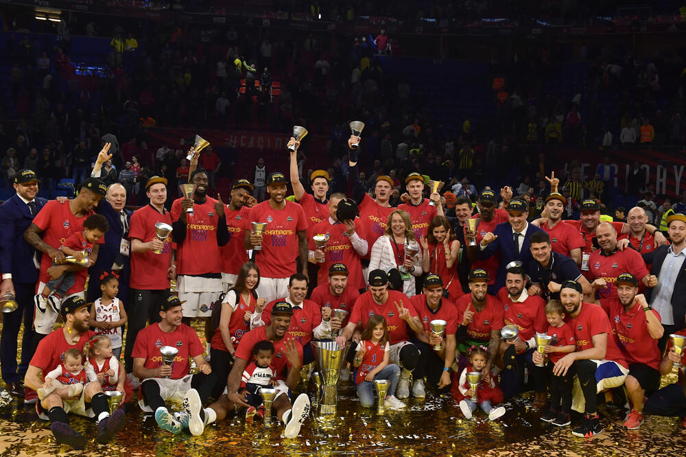 Košarkaši CSKA slave titulu prošle sezone, Foto: AP