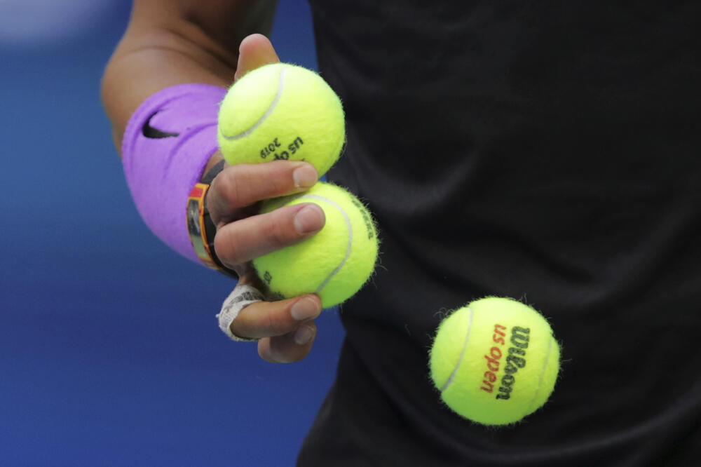 Mnogo dilema u tenisu, Foto: Charles Krupa