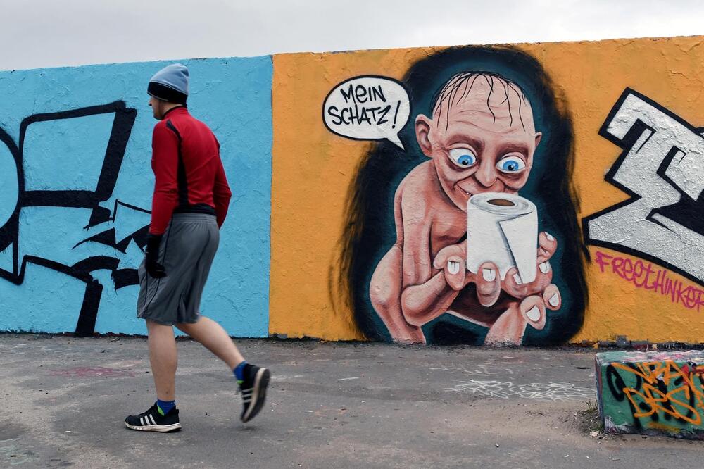 "Blago moje!": Grafit u Berlinu