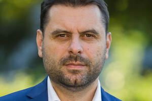 Vujović: Izvještaj Fridom hausa potvrđuje da je u državi već duže...