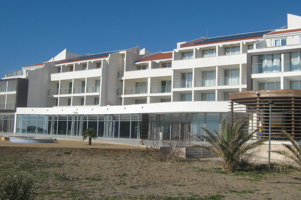 Ulcinjska firma Argos od 2013. gazduje hotelom: Otrant, Foto: Samir Adrović