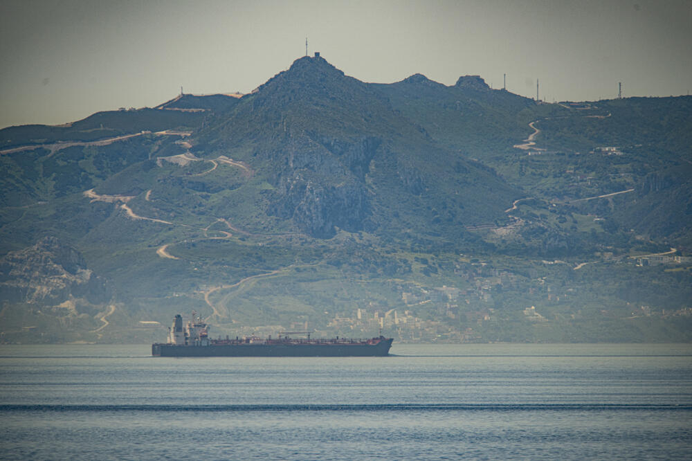 Tankeri, Foto: Marcos Moreno/AP