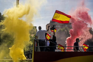 Protesti u Španiji zbog mjera protiv epidemije, traže smjenu...