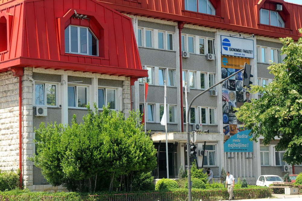 Zgrada Ekonomskog fakulteta Univerziteta Crne Gore, Foto: Boris Pejović