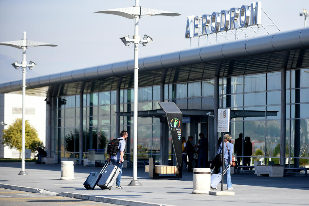 Detalj sa podgoričkog aerodroma (Ilustracija), Foto: Boris Pejović