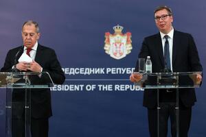 Lavrov upozorio Vučića pred put u SAD