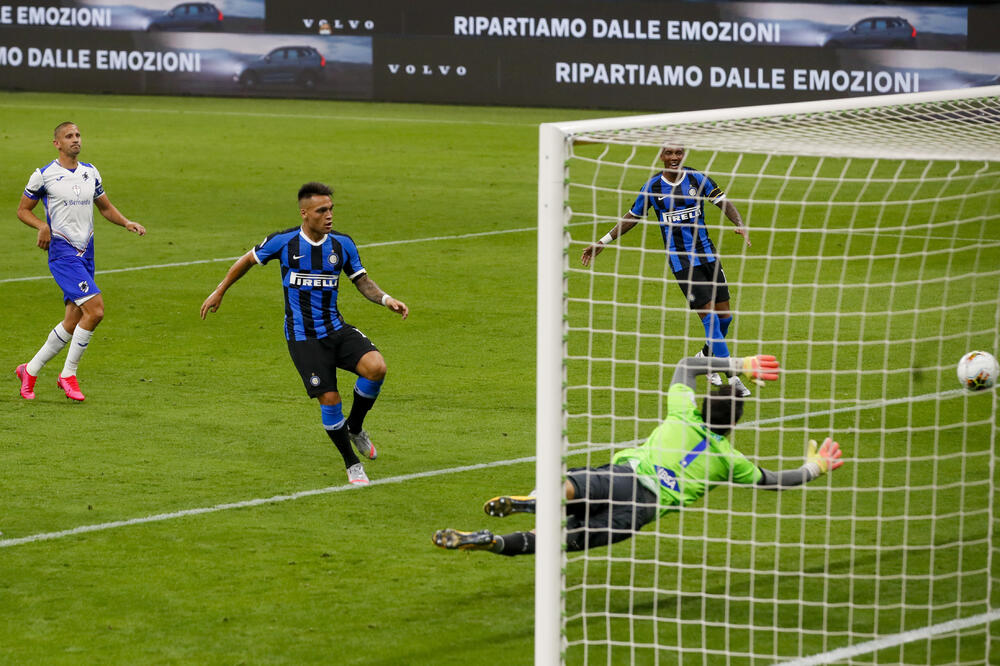 Lautaro Martines postiže drugi gol za Inter, Foto: AP