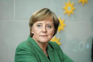 Merkel: Nema popuštanja sanitarnih mjera, Njemačka 'usred...