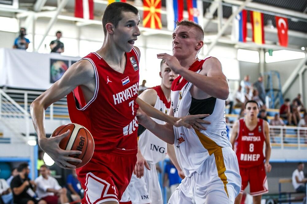 Zvonimir Ivišić, Foto: FIBA