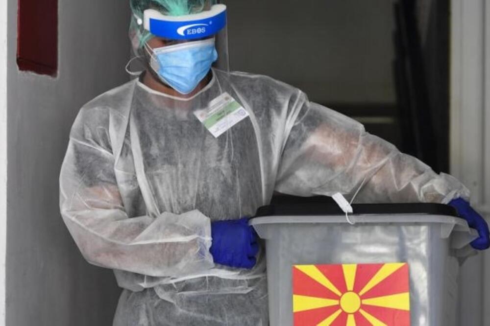 Članovi biračkih odbora išli kod zaraženih u Makedoniji, Foto: EPA