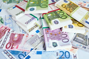 PU: U avgustu naplaćeno skoro 100 miliona eura