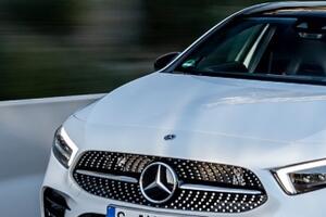 Mercedes-Benz sa tržišta povlači 135.000 vozila zbog neispravne...
