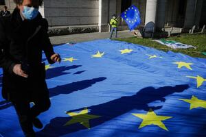Počeo "rat interpretacijama" odluka EU o dodjeli pomoći