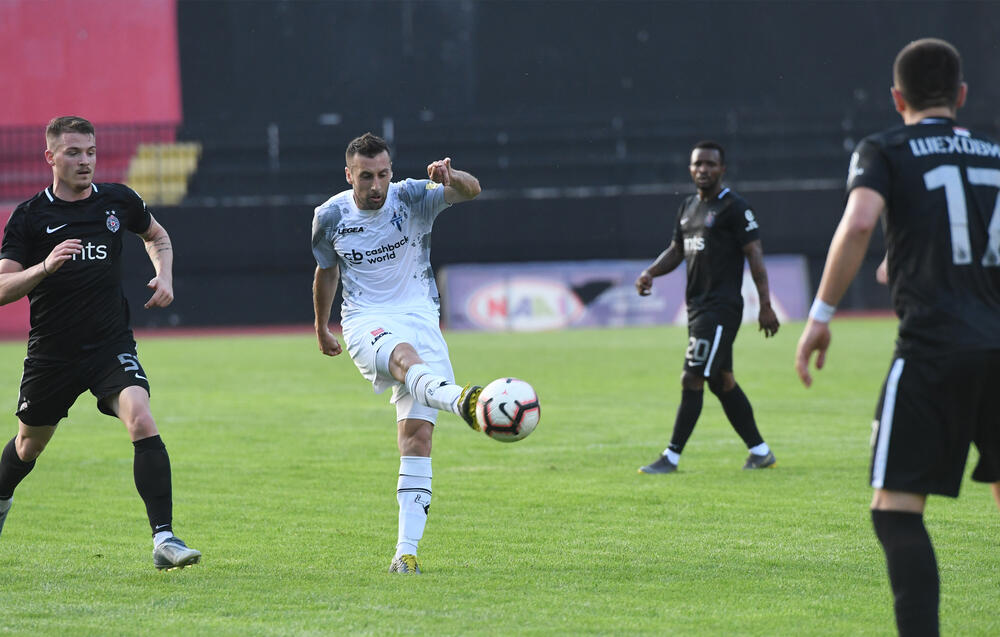 Luka Mirković na prijateljskom meču sa Partizanom prošlog ljeta