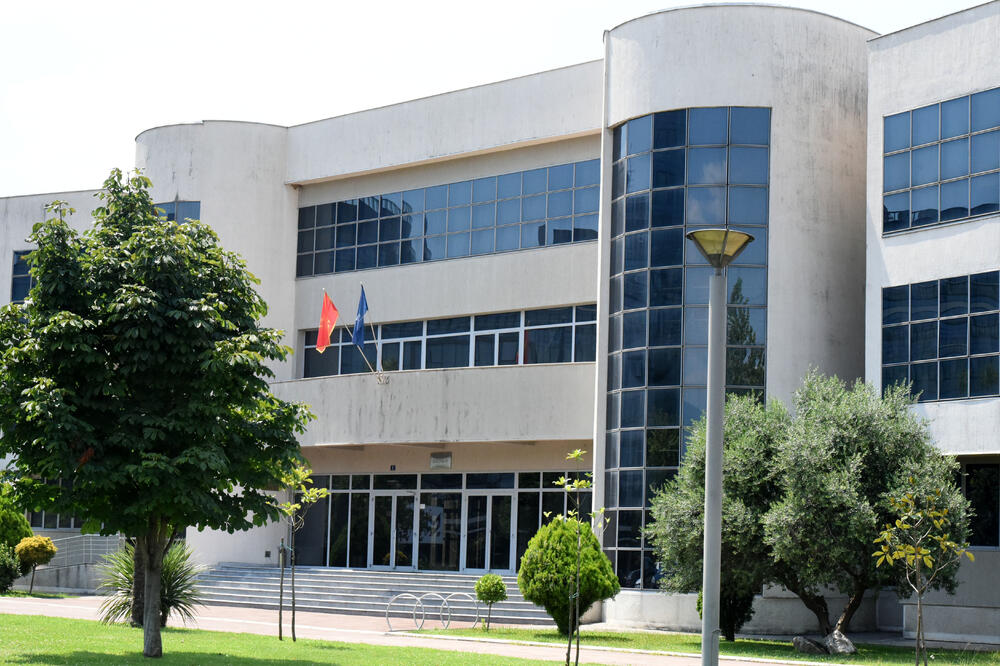 Zgrada Rektorata UCG, Foto: Boris Pejović