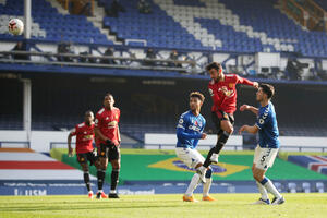 Bruno Fernandeš lansirao Junajted, prvi gol Kavanija, Everton u...