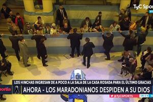 Počeo ispraćaj Dijega Maradone: Argentinska zastava sa brojem 10...