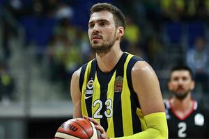 Gudurić napustio NBA i vratio se u Istanbul