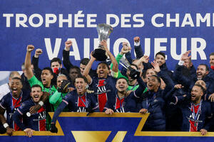 Prvi trofej za Poketina u Francuskoj: PSŽ osvojio Superkup