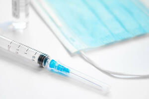 Vakcina Moderna djeluje protiv novog soja koronavirusa