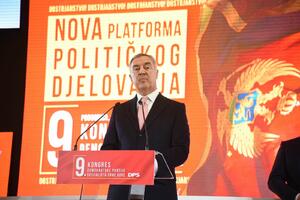 Đukanović: Dio javnosti bi se jedino mogao zadovoljiti da DPS ne...