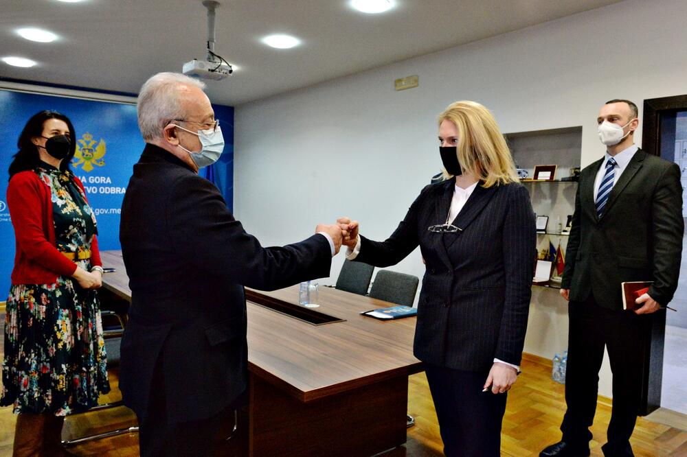 Olivera Injac i Mihajlo Trpkoski, Foto: Ministarstvo odbrane